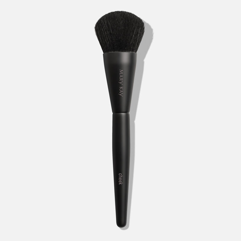 The Mary Kay Cheek Brush is a multitasking marvel to blush, highlight or contour with ease.